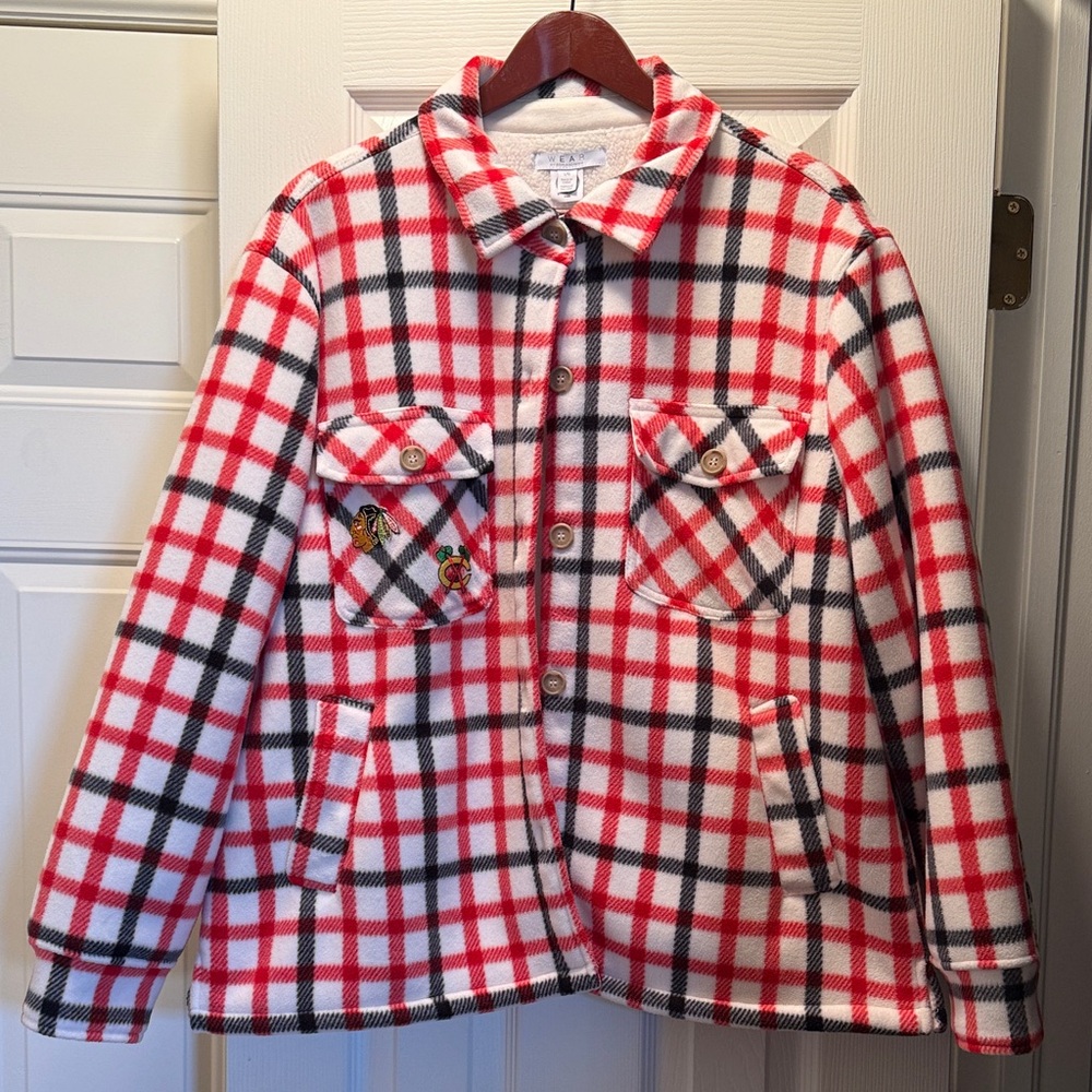 NWOT Women’s NHL Chicago Blackhawks jacket